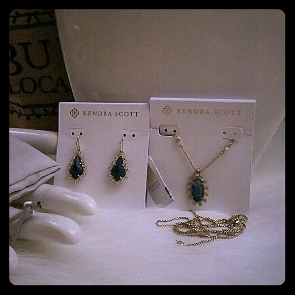 Kendra scott earrings and necklace set - Picture 1 of 6
